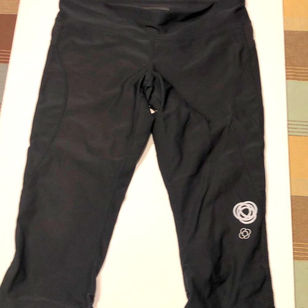Women’s Capri workout leggings